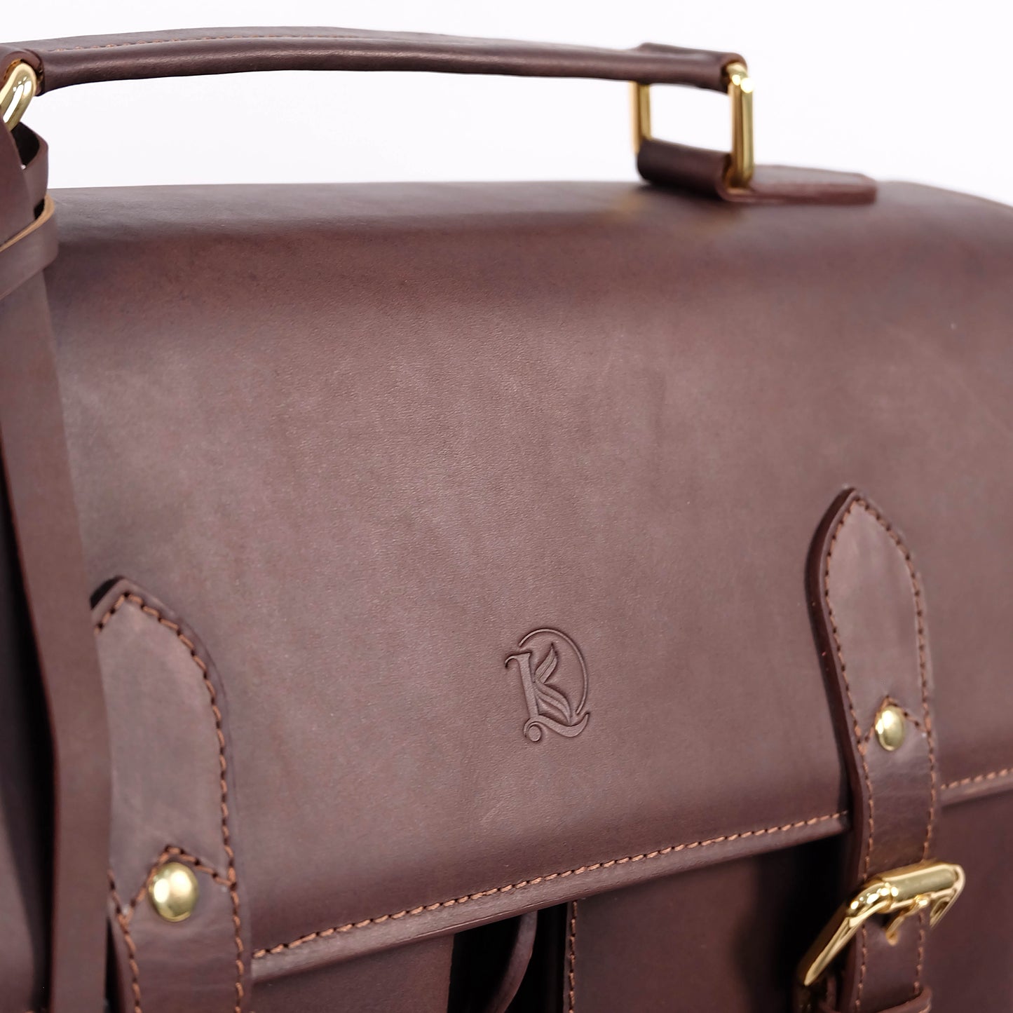 SULTAN Laptop Bag in Vintage Dark Brown Gold - Genuine Leather