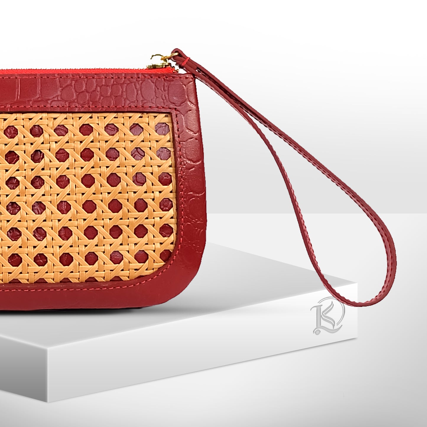 PHONE WRISTLET POUCH in Red - Full Leather x Solihiya