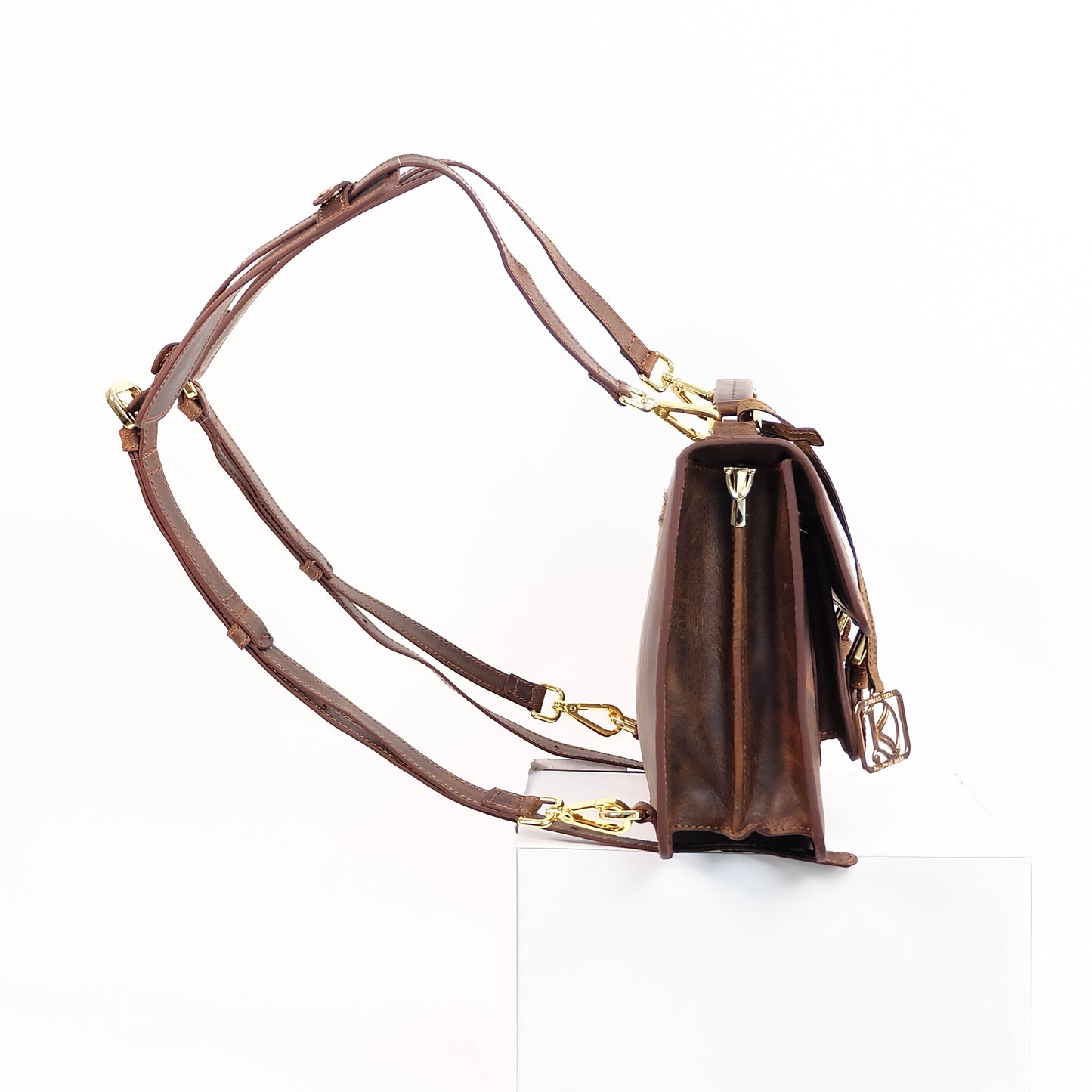 MAHARLIKA Backpack in Distressed Oil Brown - Genuine Leather