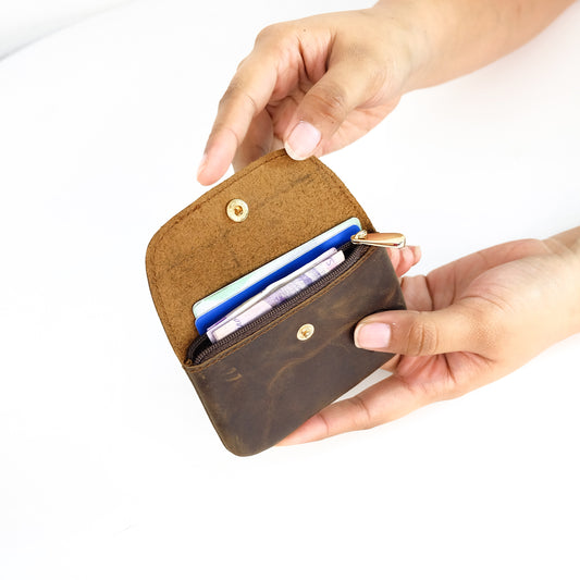 Andres Coin Pouch in Vintage Dark Brown - Genuine Leather