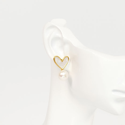 Ivory Heart-shaped Mother of Pearl Set - Fresh Water Palawan Pearls