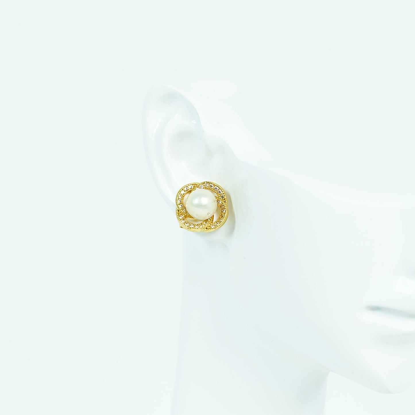 Interlocking Halo Pearl CZ Set - Fresh Water Palawan Pearls
