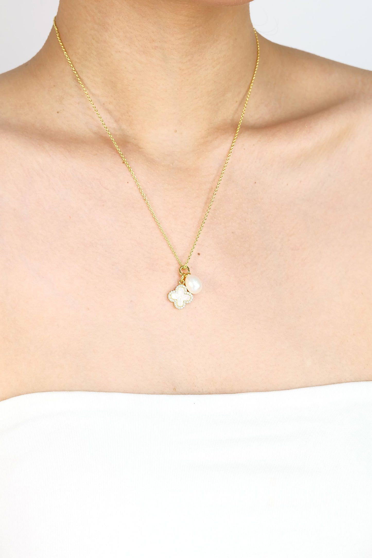 Lucky Four-leaf Clover Mother of Pearl Set - Fresh Water Palawan Pearls