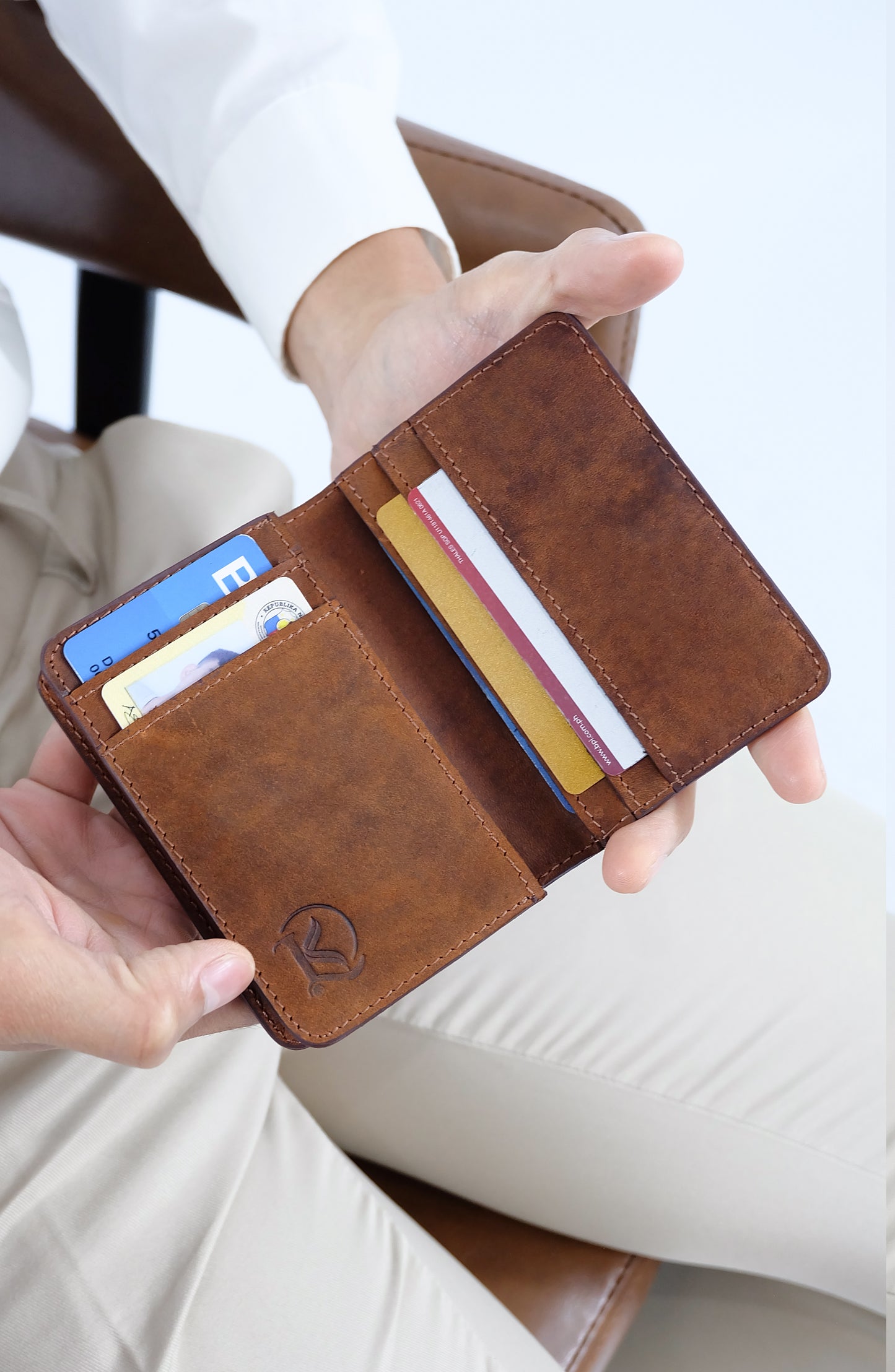Baltazar Card Holder Wallet in Light Fatigue