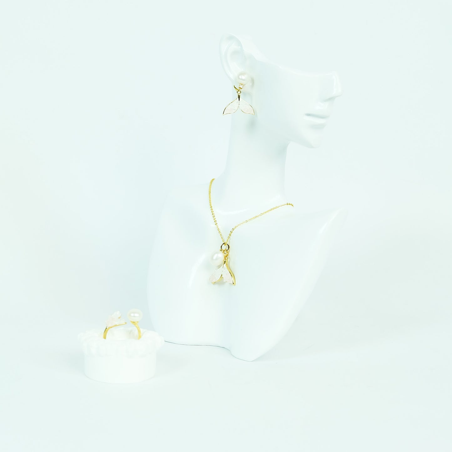 Sea Mermaid Tail Set - Fresh Water Palawan Pearls