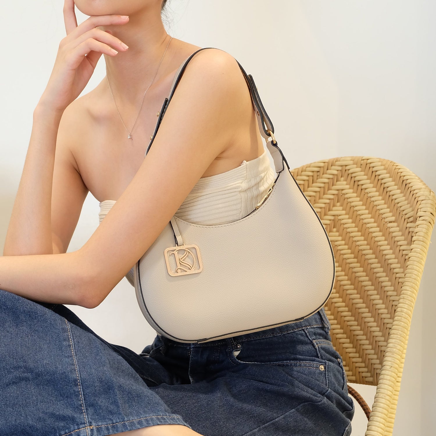 Hobo & Baguette Bags