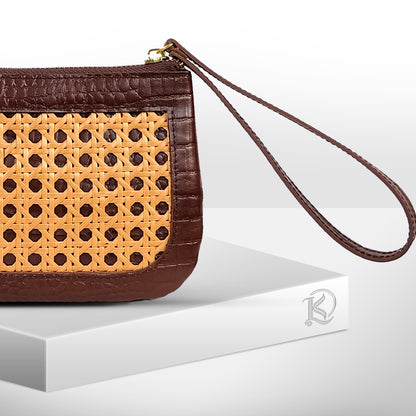 PHONE WRISTLET POUCH in Dark Brown - Full Leather x Solihiya