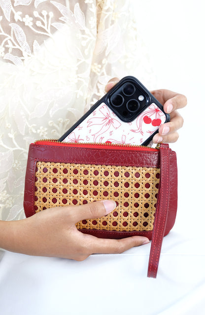 PHONE WRISTLET POUCH in Dark Brown - Full Leather x Solihiya