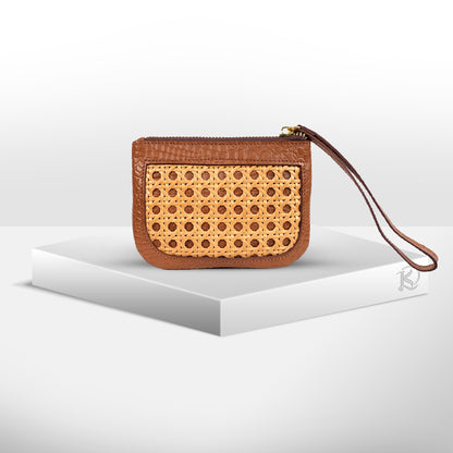 WRISTLET SMALL POUCH in Tan - Full Leather x Solihiya