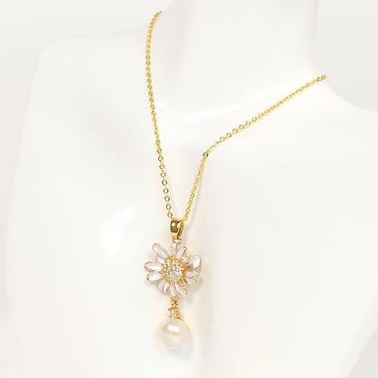 Darling Daisy Pearl Set - Fresh Water Palawan Pearls