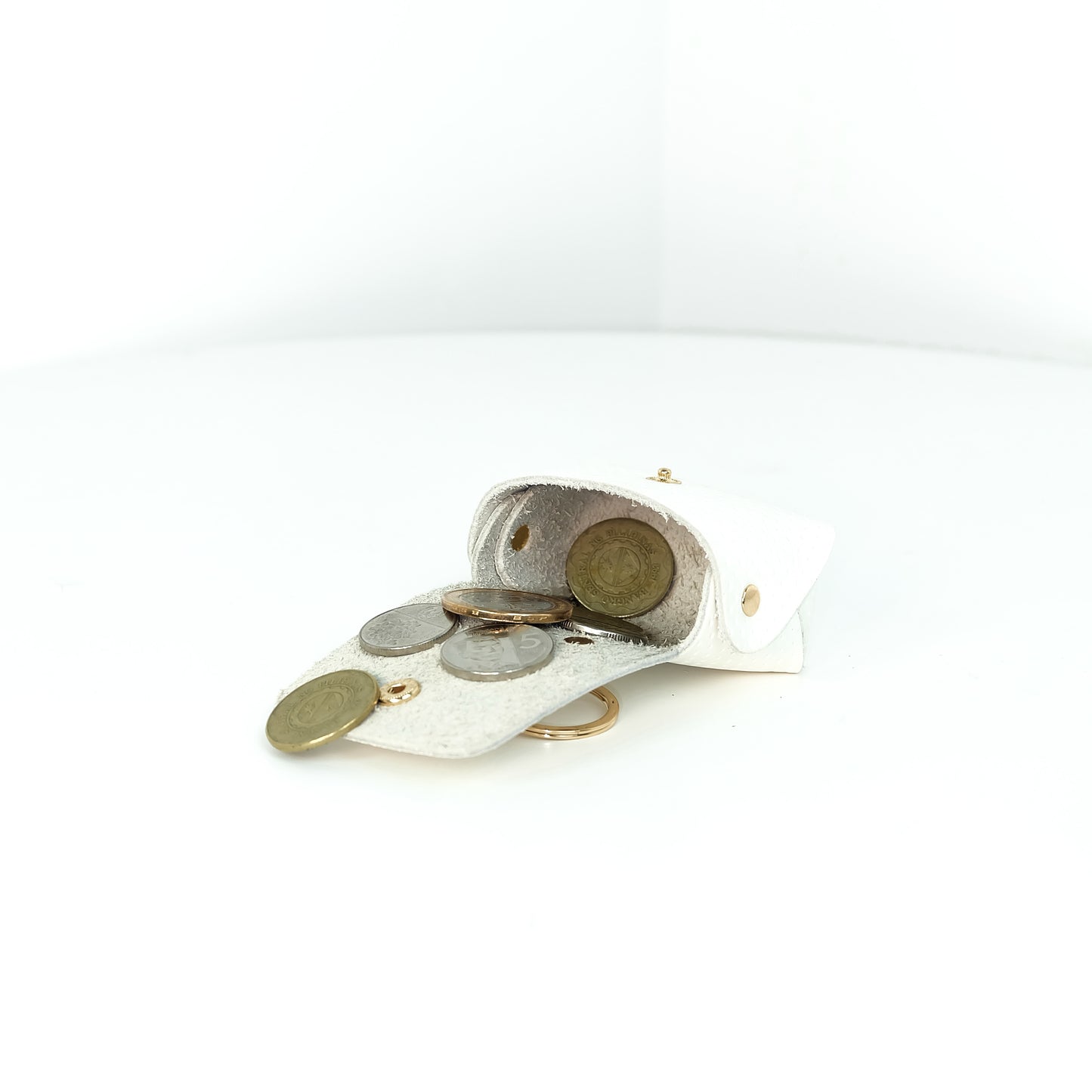 Sabel Coin Purse with Hook in Strawberry White - Genuine Leather