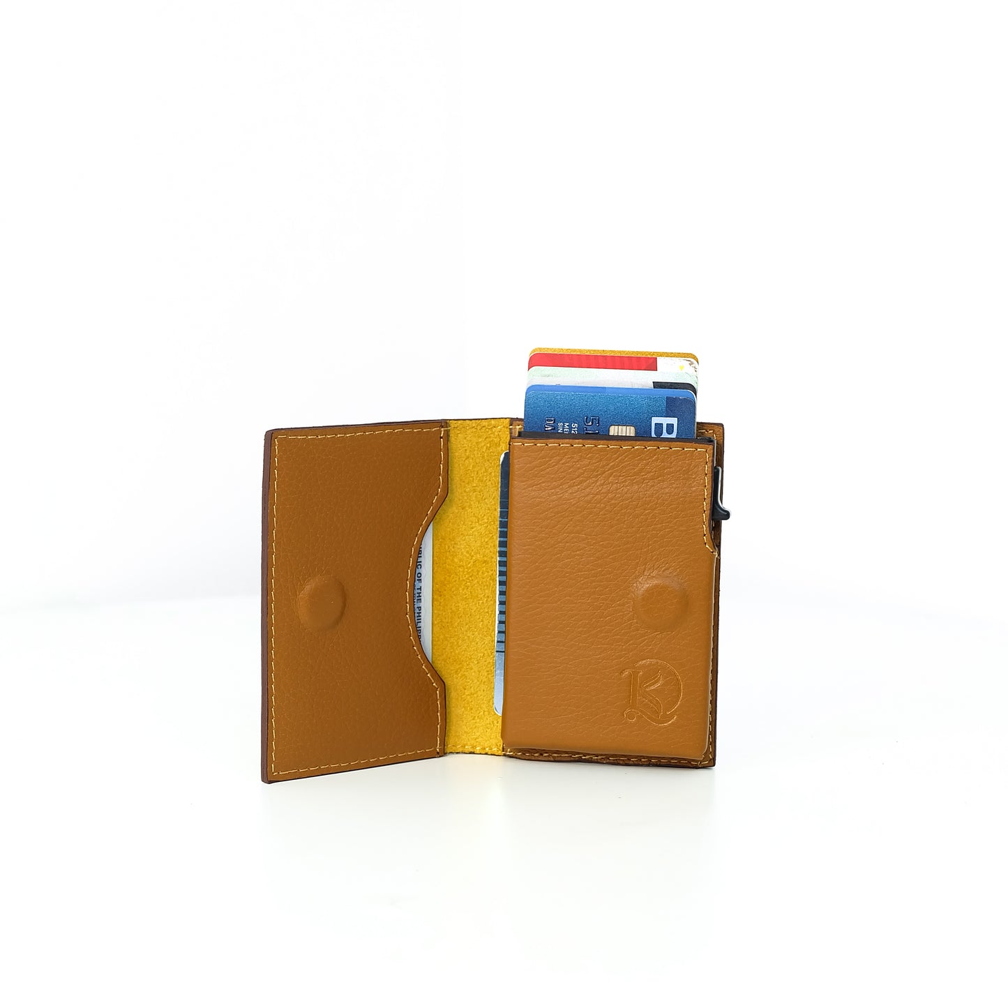 Bagani Card Holder in Grained Tan - Genuine Leather w/ RFID Blocker