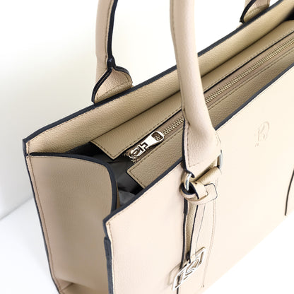 AMIRA 2.0 Laptop Tote Bag in Grained Sand (Silver Hardware) - PU Leather