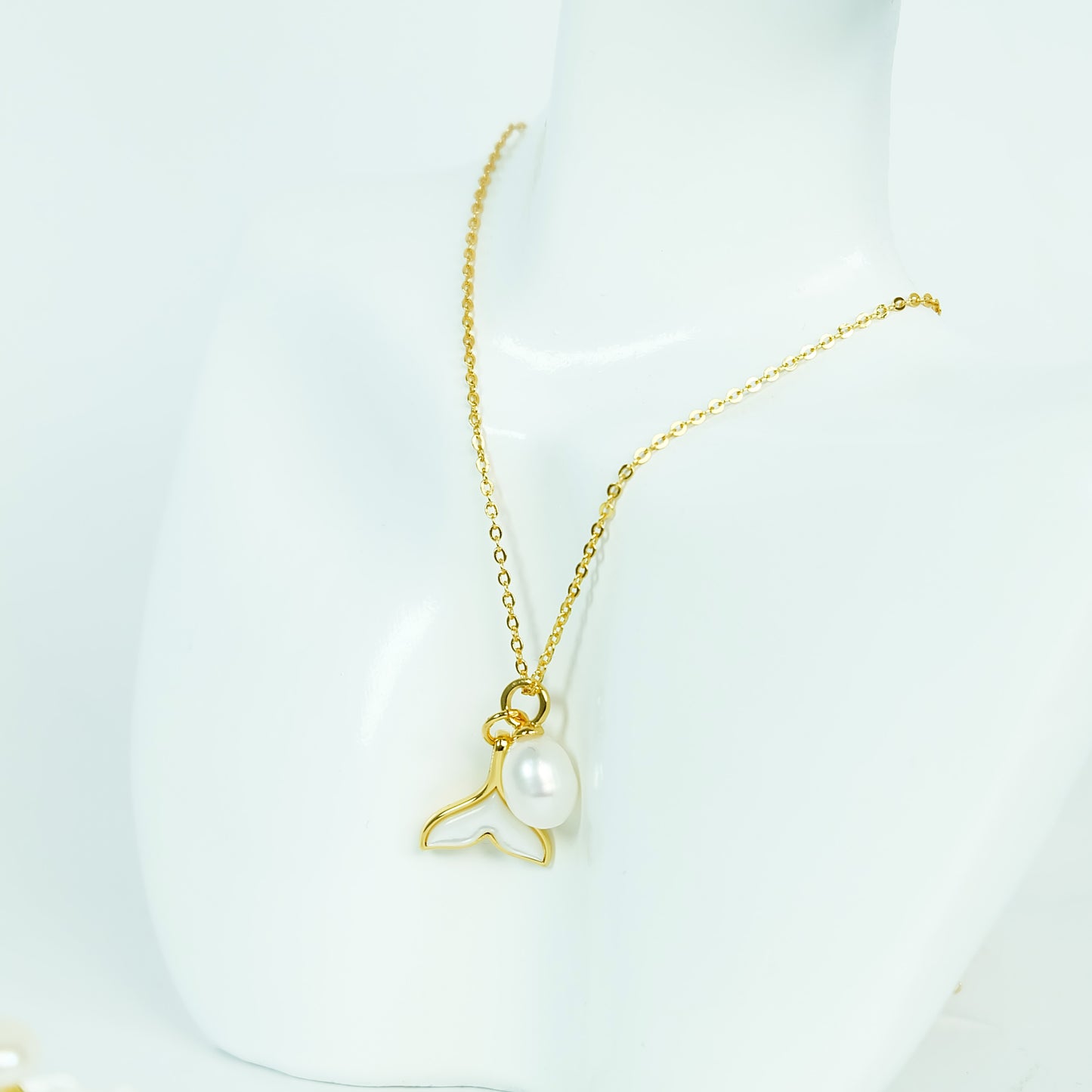 Minimalist Mermaid Tail Set - Fresh Water Palawan Pearls