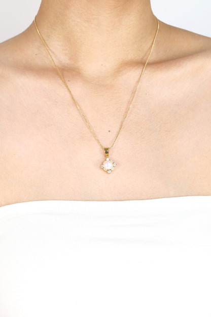 Elegant Diamond Pearl Set - Fresh Water Palawan Pearls