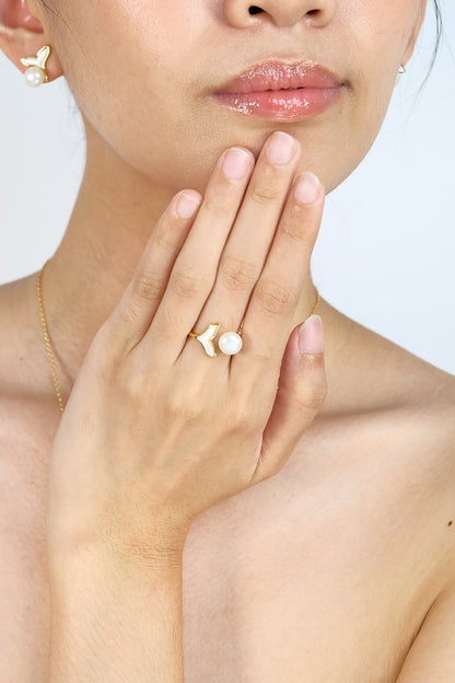 Minimalist Mermaid Tail Set - Fresh Water Palawan Pearls