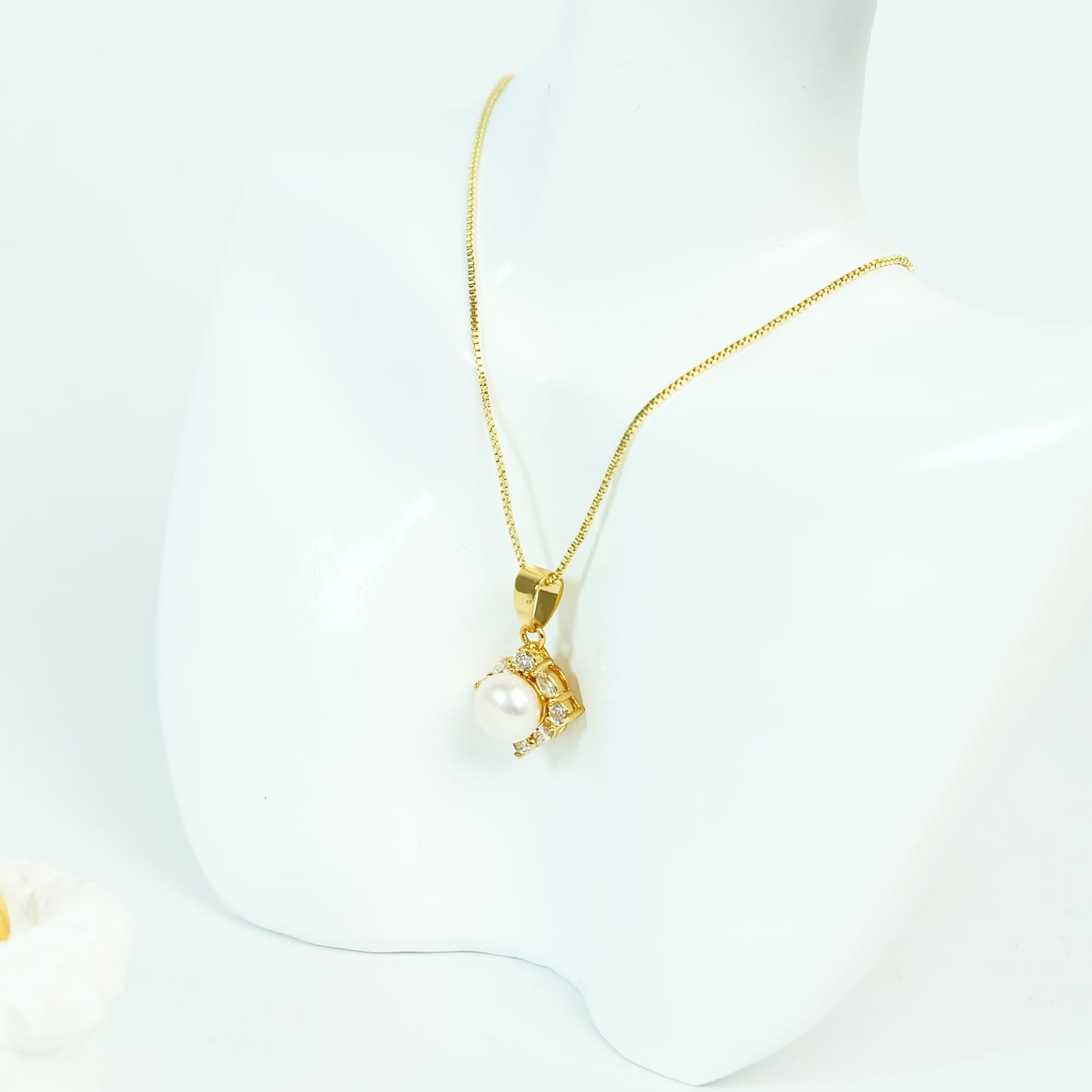 Elegant Diamond Pearl Set - Fresh Water Palawan Pearls