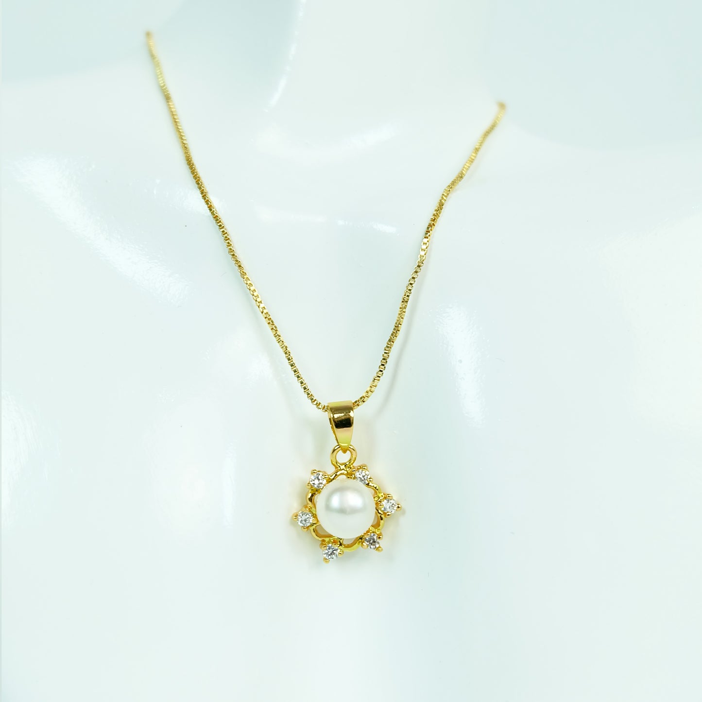 Beautiful Floral Pearl Set - Fresh Water Palawan Pearls