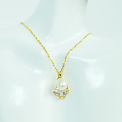 Lucky Four-leaf Clover Mother of Pearl Set - Fresh Water Palawan Pearls