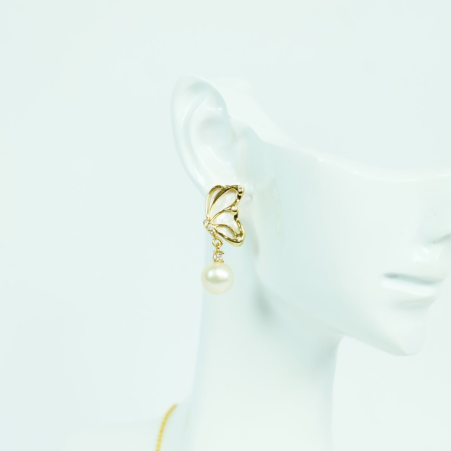 Blooming Butterfly Mother of Pearl Set - Fresh Water Palawan Pearls