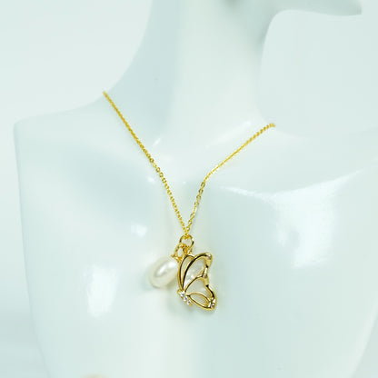 Blooming Butterfly Mother of Pearl Set - Fresh Water Palawan Pearls