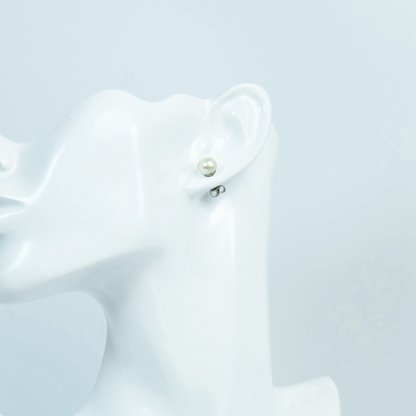 Palawan Freshwater Pearls MEDIUM Studs - White (8-10mm)